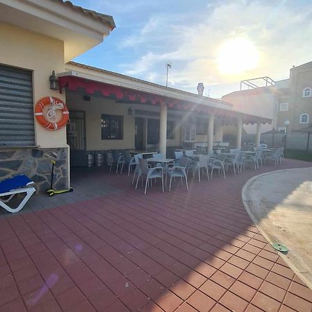 Alex Bungalow Apartment ตอร์เรเวียคา ภายนอก รูปภาพ